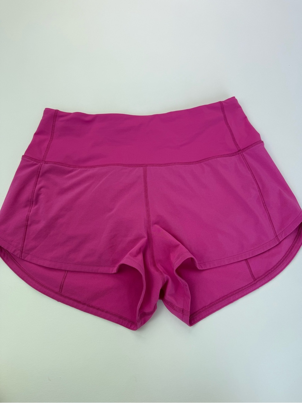 Lululemon Speed Up High-Rise Short 2.5"
Sonic Pink sz 6 - Picture 3 of 9